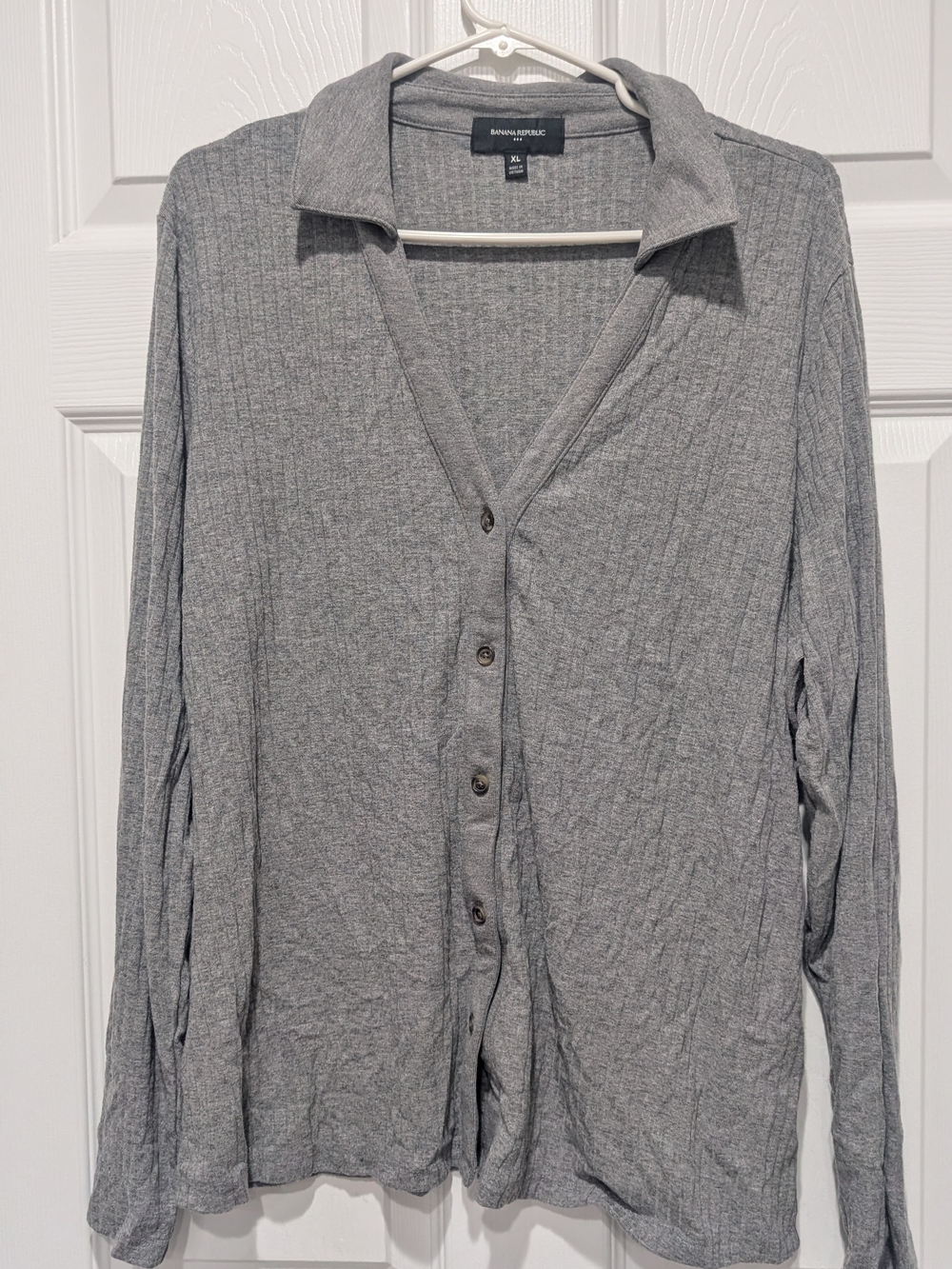 Banana Republic Women's Gray Button Sweater